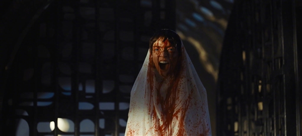 余承东亲自操刀！华为汽车顶棚专利曝光：车顶藏块投影幕布