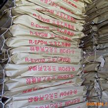 新车购入仅一年续航严重缩水！商家以电池是宁德的为由推诿