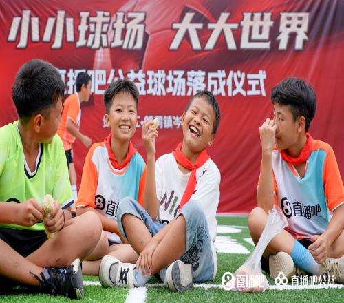 小米史上最强标准版!卢伟冰:小米18标准版将单独发布