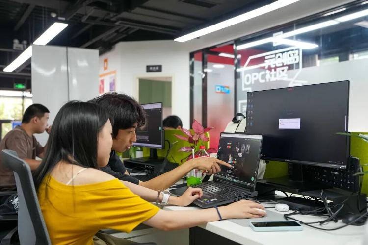 大疆Action 6记录中国首次火箭陆地回收!央视:国产消费级运动相机第一次上火箭